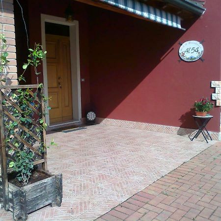 Al 54 Bed and Breakfast San Giorgio di Mantova Εξωτερικό φωτογραφία